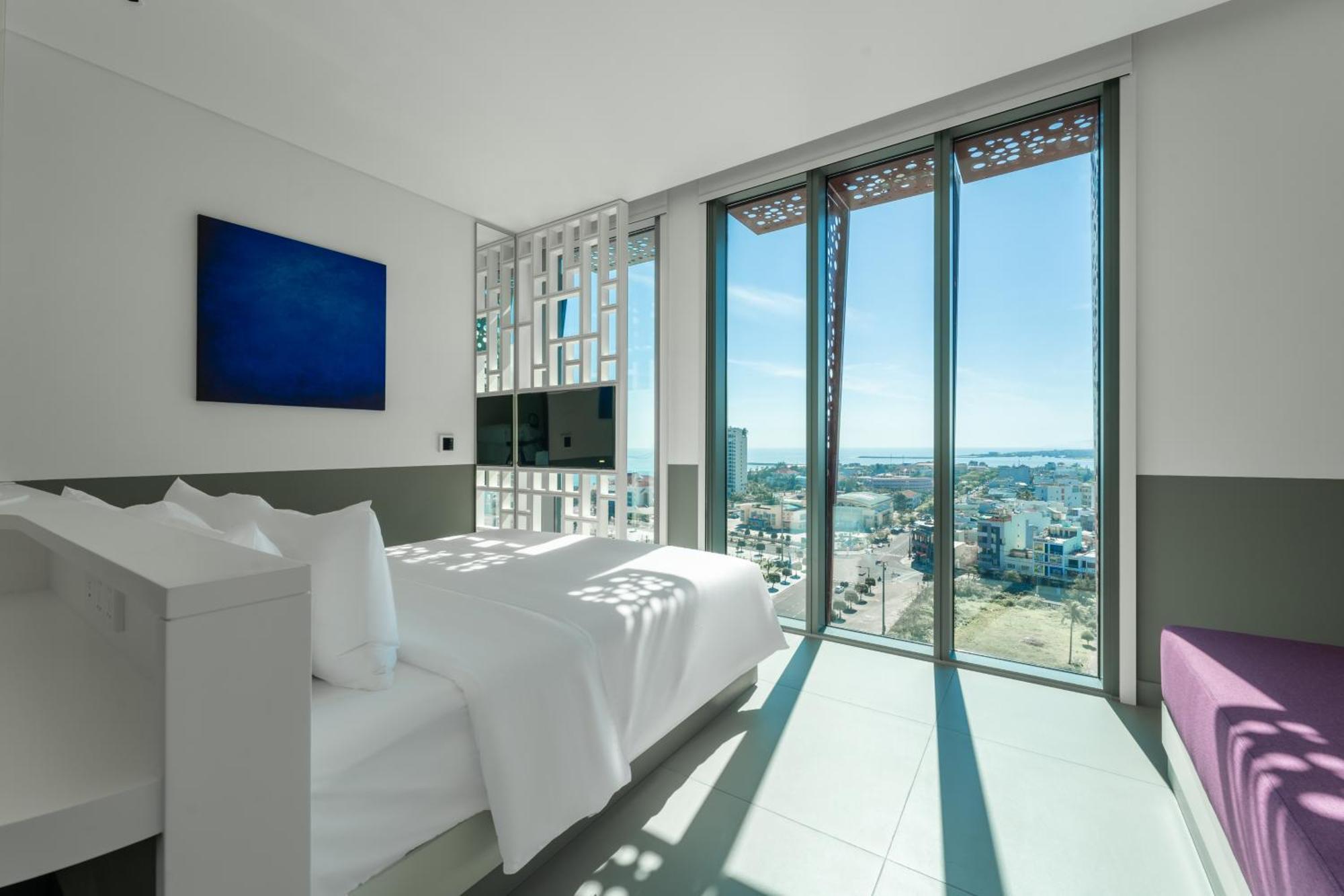 Wink Hotel Tuy Hoa Beach - 24Hrs Stay & Rooftop Pool Bar 외부 사진